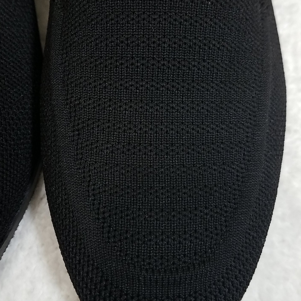Sophia Taylor Black Flats - Picture 4 of 9